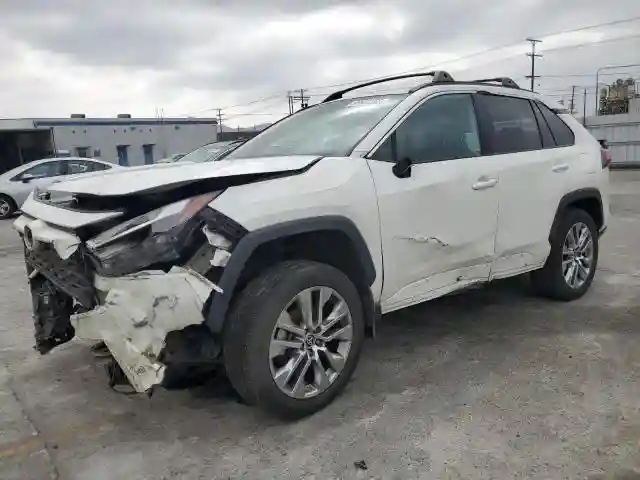 2T3C1RFV2NW228022 2022 TOYOTA RAV4-0