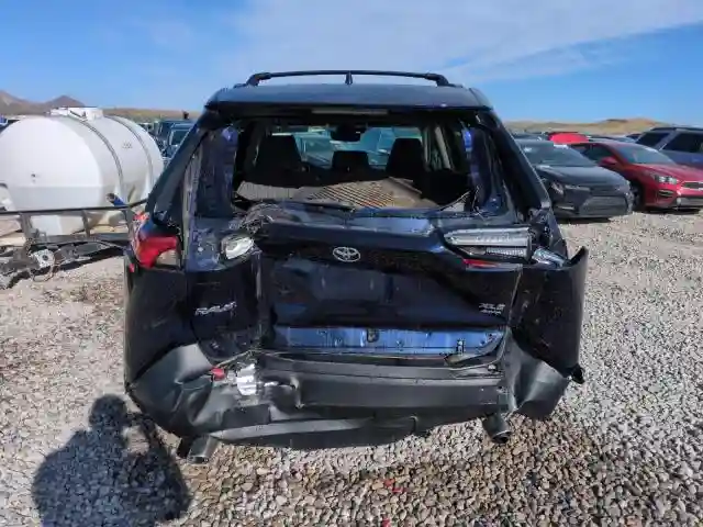2T3P1RFV7MW165421 2021 TOYOTA RAV4-5