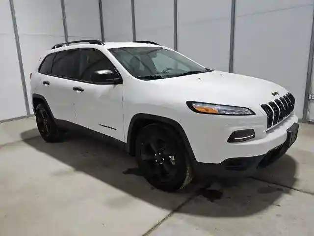 1C4PJLAS5HW593487 2017 JEEP GRAND CHEROKEE-3