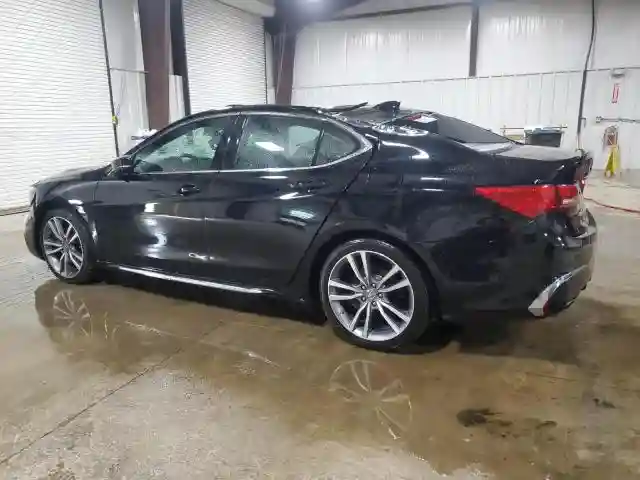19UUB3F40KA006032 2019 ACURA TLX-1