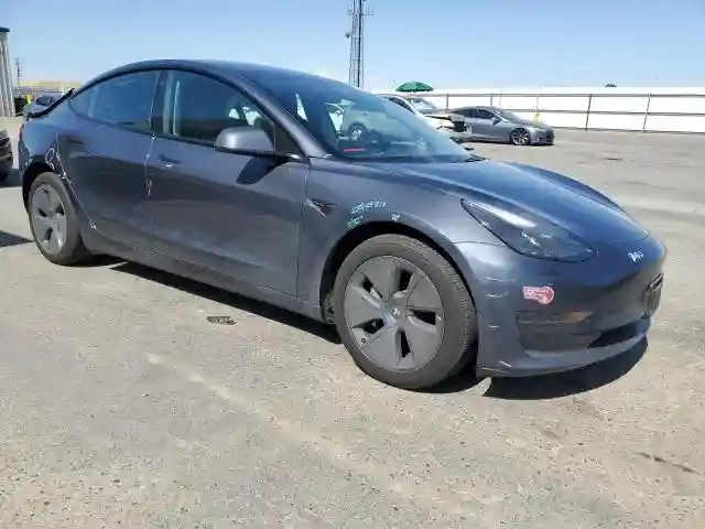 5YJ3E1EA5PF697005 2023 TESLA MODEL 3-3