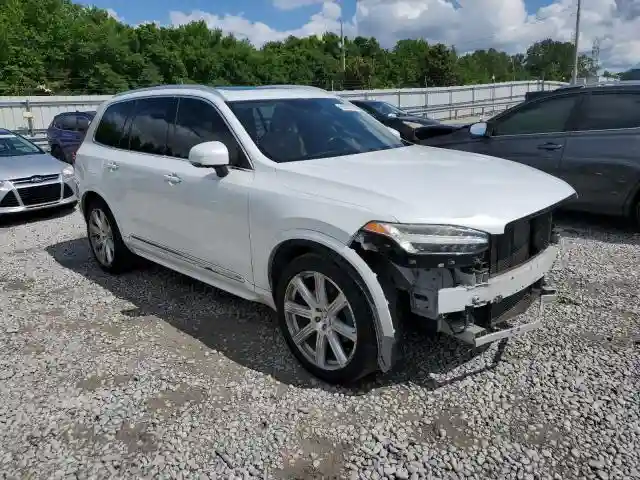 YV4A22PL4G1027827 2016 VOLVO XC90-3