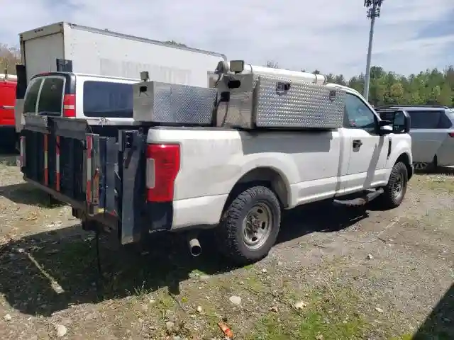 1FTBF2A67KEG48981 2019 FORD F250-2