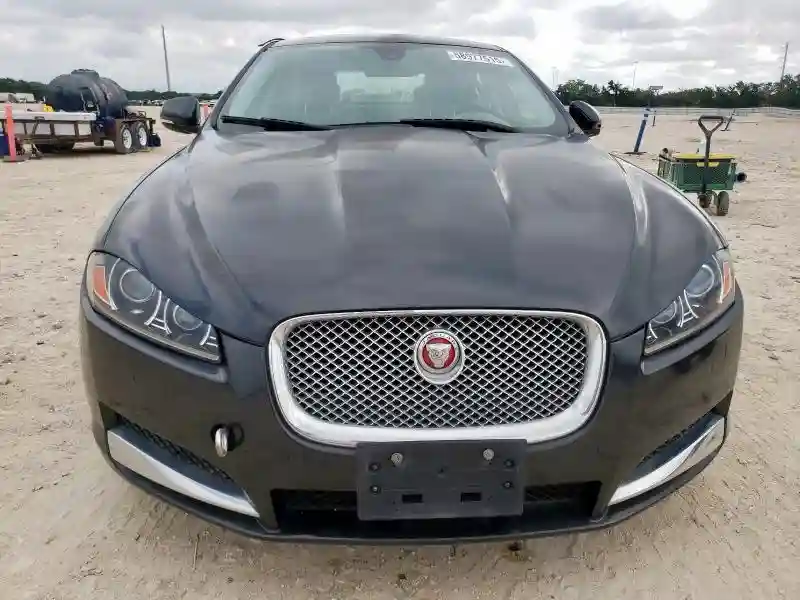 SAJWA0FS3FPU39775 2015 JAGUAR XF-4
