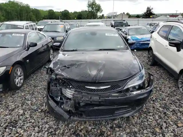 1C3CCCBB5GN120169 2016 CHRYSLER 200-4