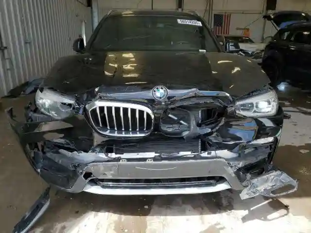 5UXTR9C50JLC73388 2018 BMW X3-4