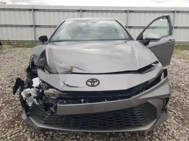 4T1DAACK2SU567819 2025 TOYOTA CAMRY-4