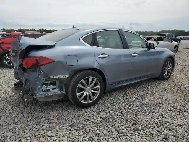 JN1BY1AP4JM180132 2018 INFINITI Q70-2