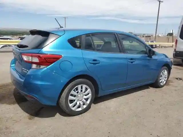 4S3GTAA66H3723148 2017 SUBARU IMPREZA-2