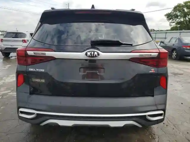 KNDEU2AA2M7084218 2021 KIA SELTOS-5
