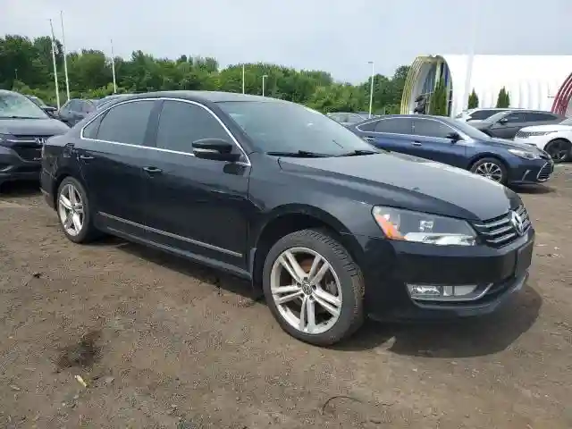 1VWBT7A34FC027157 2015 VOLKSWAGEN PASSAT-3