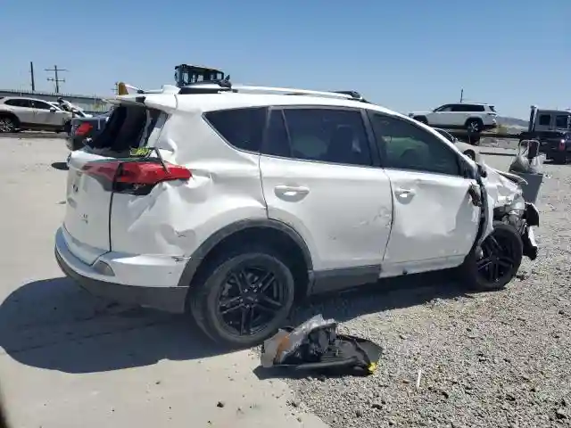 JTMBFREV2JD253105 2018 TOYOTA RAV4-2