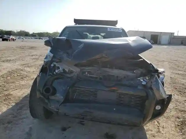 JTEFU5JR0P5286692 2023 TOYOTA 4RUNNER-4