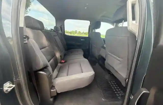 1GT12SEY2JF249584 2018 GMC SIERRA-5