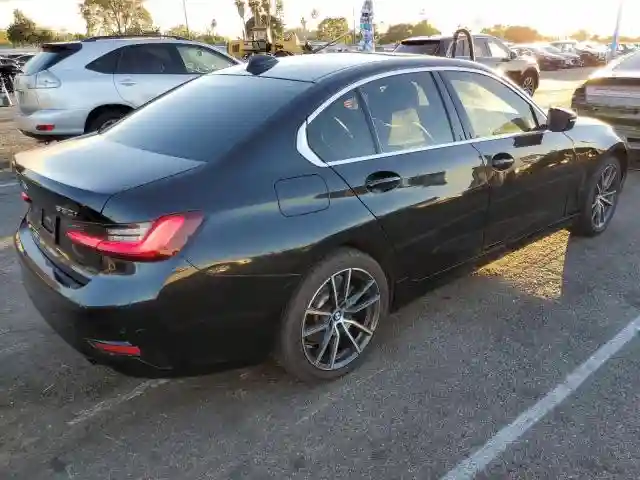 3MW5R1J04N8C27833 2022 BMW 3 SERIES-2