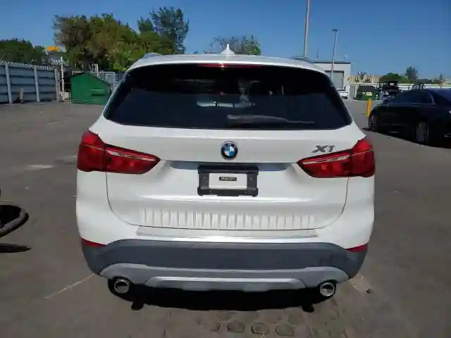 WBXHU7C32J5H45283 2018 BMW X1-5