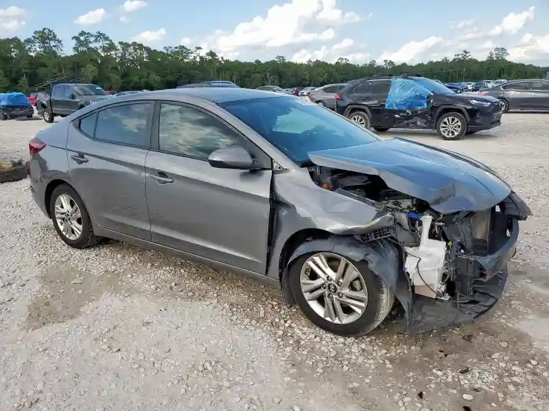 5NPD84LF8KH437588 2019 HYUNDAI ELANTRA-3