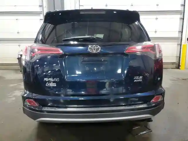 JTMRFREV3JD239857 2018 TOYOTA RAV4-5