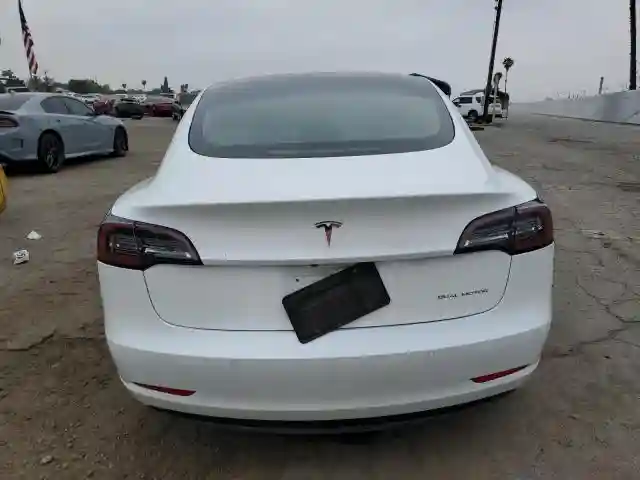 5YJ3E1EB3LF650252 2020 TESLA MODEL 3-5