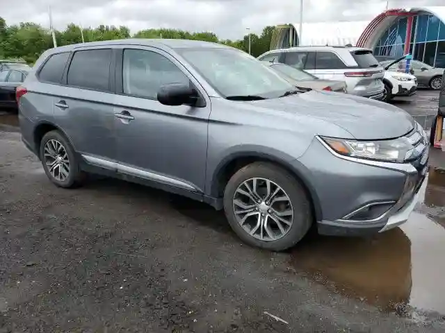 JA4AZ3A35GZ018028 2016 MITSUBISHI OUTLANDER-3