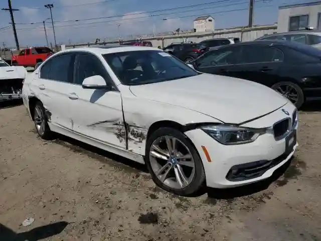 WBA8E1C52JA159595 2018 BMW 3 SERIES-3