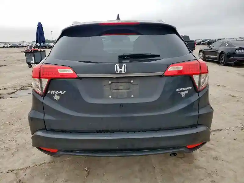 3CZRU5H16KG701883 2019 HONDA HR-V-5