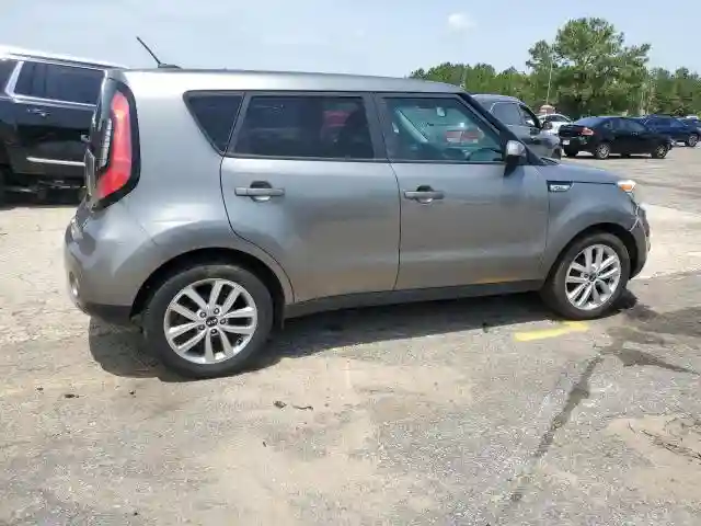 KNDJP3A58J7513081 2018 KIA SOUL-2
