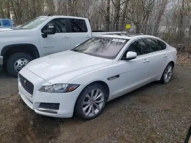 SAJBJ4FX0KCY79424 2019 JAGUAR XF-0