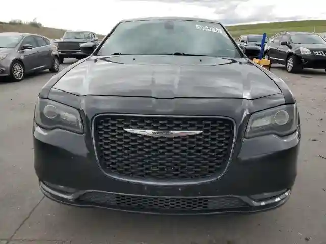 2C3CCAGGXGH304802 2016 CHRYSLER 300-4