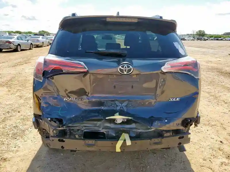 JTMWFREV1JD128081 2018 TOYOTA RAV4-5