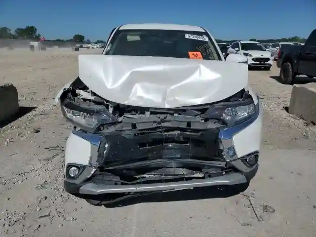 JA4AZ3A31HZ004497 2017 MITSUBISHI OUTLANDER-4