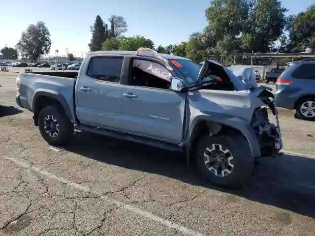 3TMAZ5CN5LM128413 2020 TOYOTA TACOMA-3