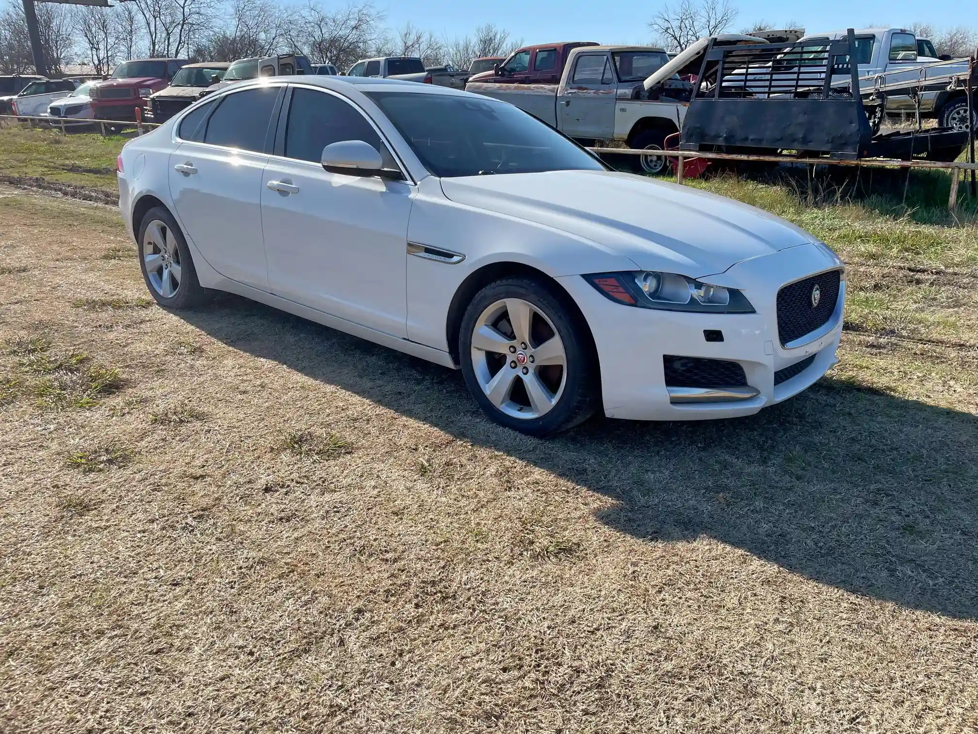 SAJBR4FX5JCY70175 2018 JAGUAR XF-0