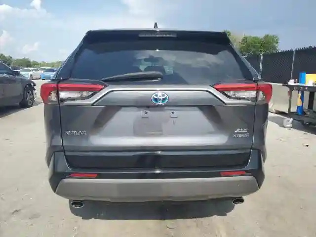 2T3EWRFV7LW097063 2020 TOYOTA RAV4-5