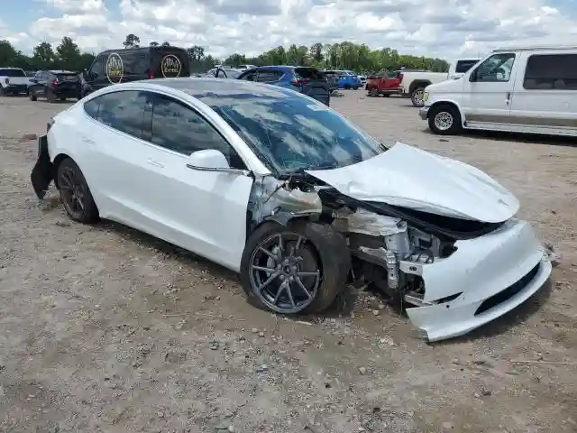 5YJ3E1EB4LF525387 2020 TESLA MODEL 3-3