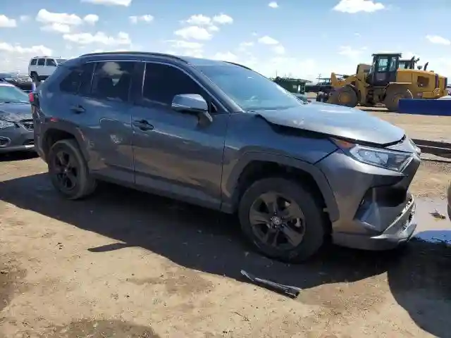 2T3P1RFV3LC066675 2020 TOYOTA RAV4-3