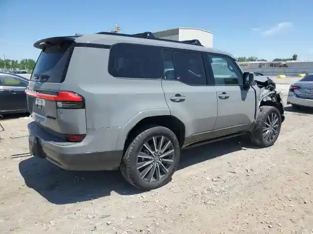 JTJVBCDX8R5012211 2024 LEXUS GX 550 LUX-2