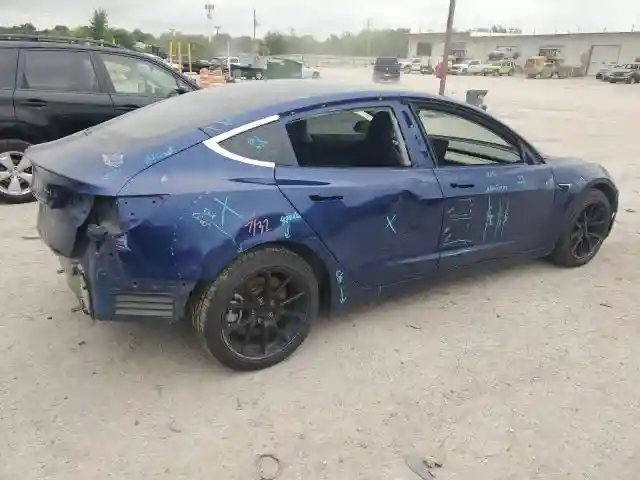 5YJ3E1EB8JF151010 2018 TESLA MODEL 3-2