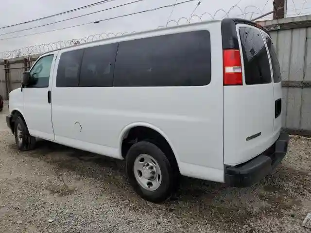 1GAWGEFG1K1334129 2019 CHEVROLET EXPRESS-1
