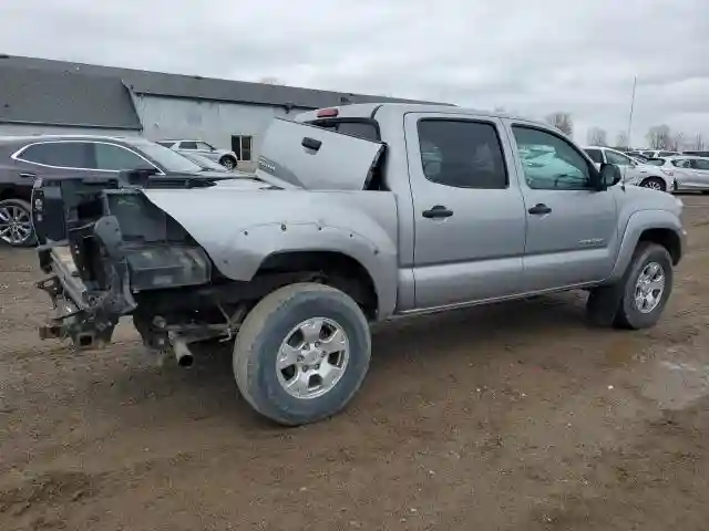 3TMLU4EN5FM174536 2015 TOYOTA TACOMA-2