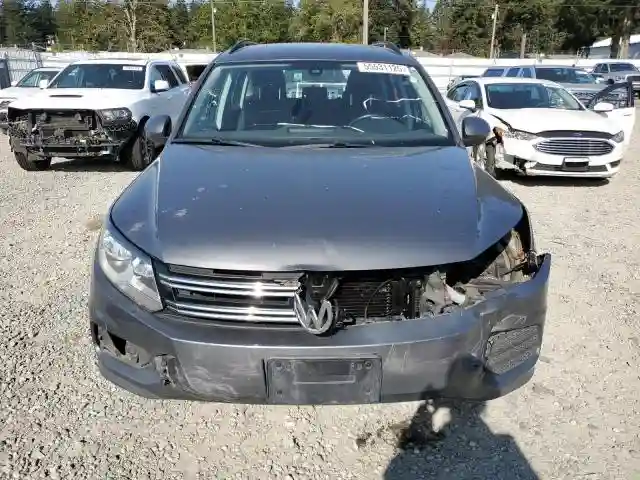 WVGBV7AX1HK017920 2017 VOLKSWAGEN TIGUAN-4