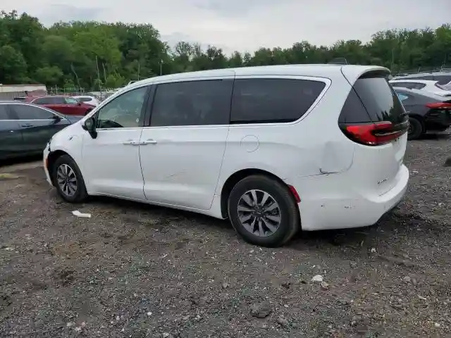 2C4RC1L75PR541042 2023 CHRYSLER PACIFICA-1