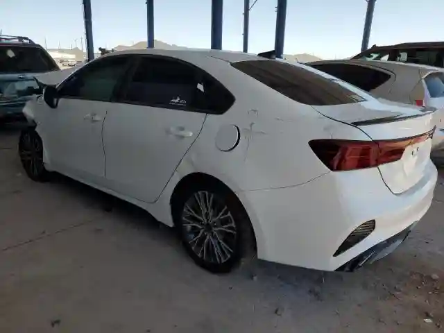 3KPF54ADXPE578614 2023 KIA FORTE-1