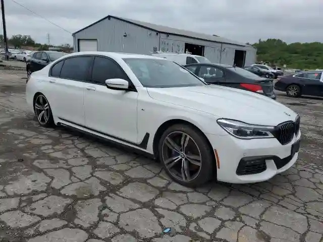 WBA7F2C50KB240685 2019 BMW 7 SERIES-3