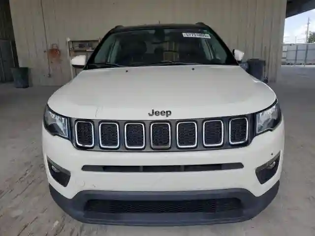 3C4NJCBB0KT637477 2019 JEEP COMPASS-4