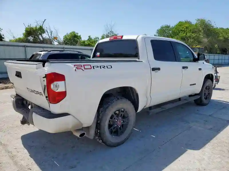 5TFDY5F16KX823419 2019 TOYOTA TUNDRA-2