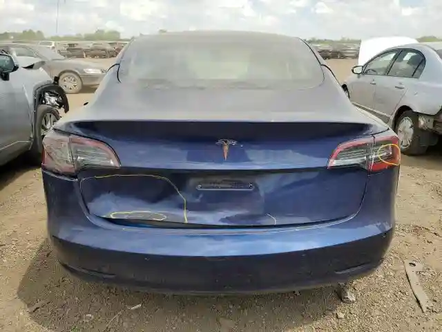 5YJ3E1EA5NF189937 2022 TESLA MODEL 3-5