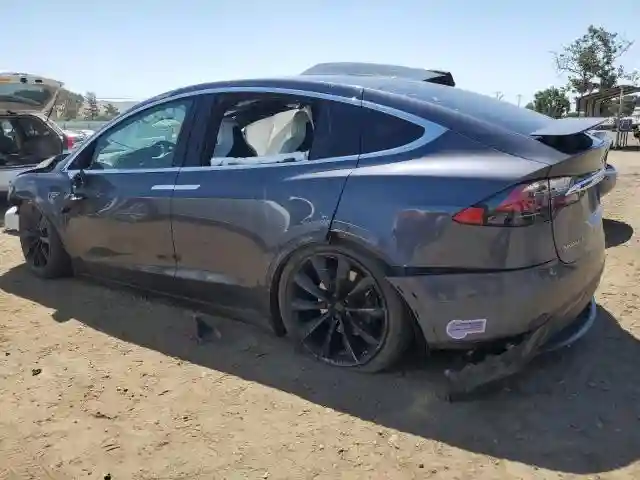 5YJXCBE28GF004725 2016 TESLA MODEL X-1