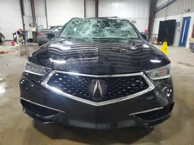 19UUB3F40KA006032 2019 ACURA TLX-4