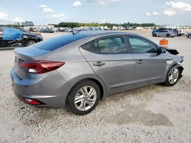 5NPD84LF8KH437588 2019 HYUNDAI ELANTRA-2